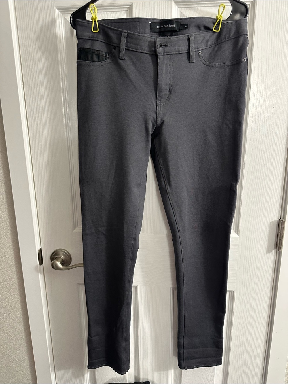 Calvin Klein Jeans Women's Slim Skinny Jeans in Charcoal Size 10